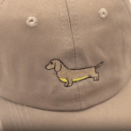 GORRA DE BÉISBOL PERRO SALCHICHA TECKEL - Aura